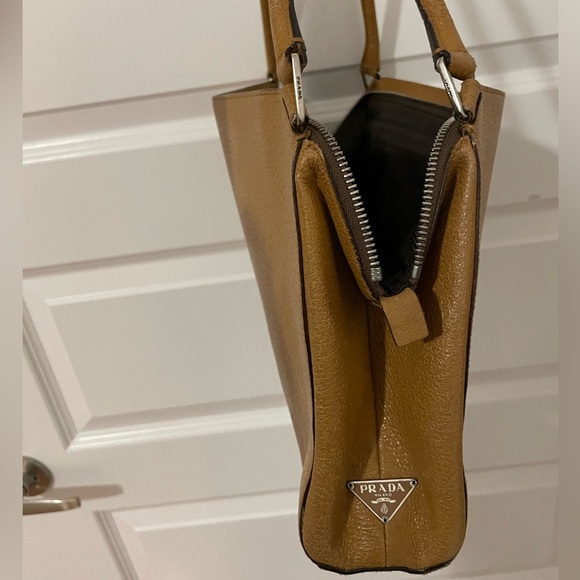 Vintage Prada Cinghiale Leather Satchel (WITH OR WITHOUT SHOULDER STRAP) - Picture 9 of 15